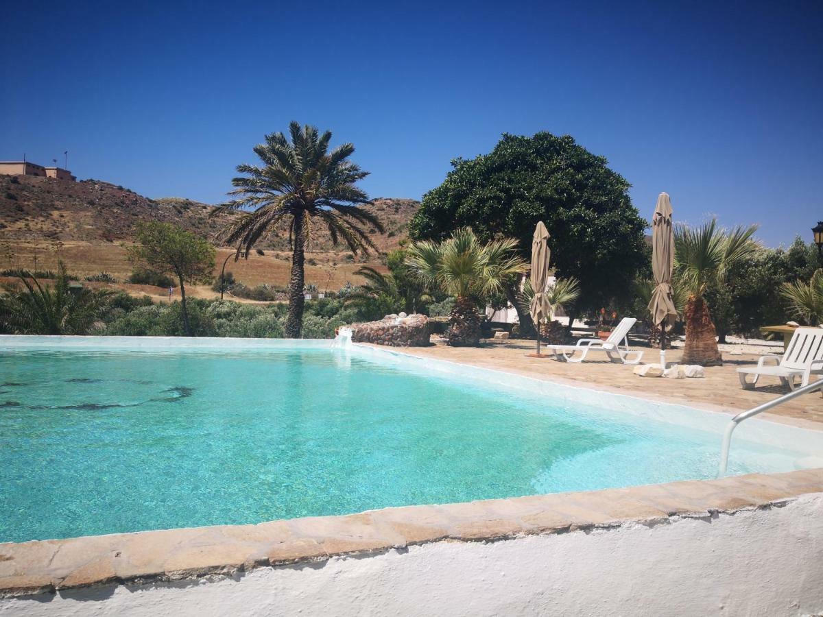 Casas Rurales Cortijo Torreblanca Parque Cabo De Gata エル・ポソ・デ・ロス・フライレス エクステリア 写真